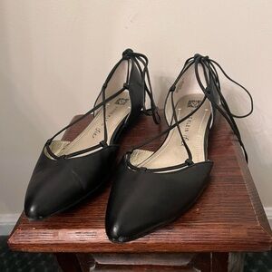 Anne Klein Flex Black Leather D’Orsay Pointed Toe Lace Up Ballet Flats